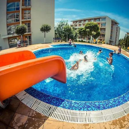 Sea Club Complex